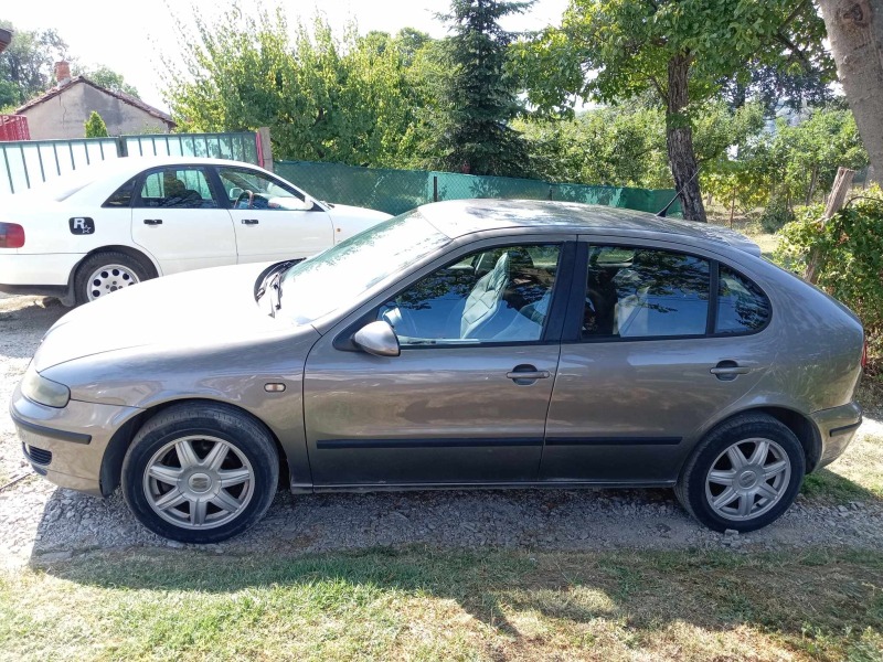 Seat Leon, снимка 5 - Автомобили и джипове - 47168663