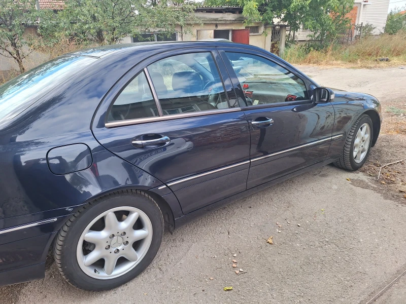 Mercedes-Benz C 200 компресор , снимка 12 - Автомобили и джипове - 47074806