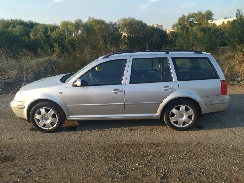 VW Bora 1.6, снимка 4 - Автомобили и джипове - 47315042