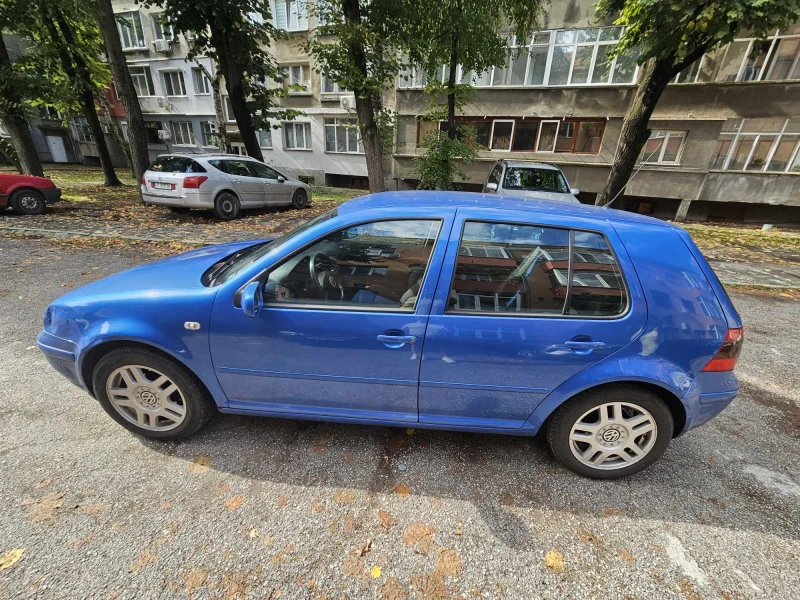 VW Golf, снимка 2 - Автомобили и джипове - 48119062