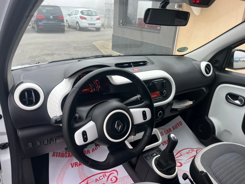 Renault Twingo 1.0TCE Euro 6, снимка 14 - Автомобили и джипове - 48351479