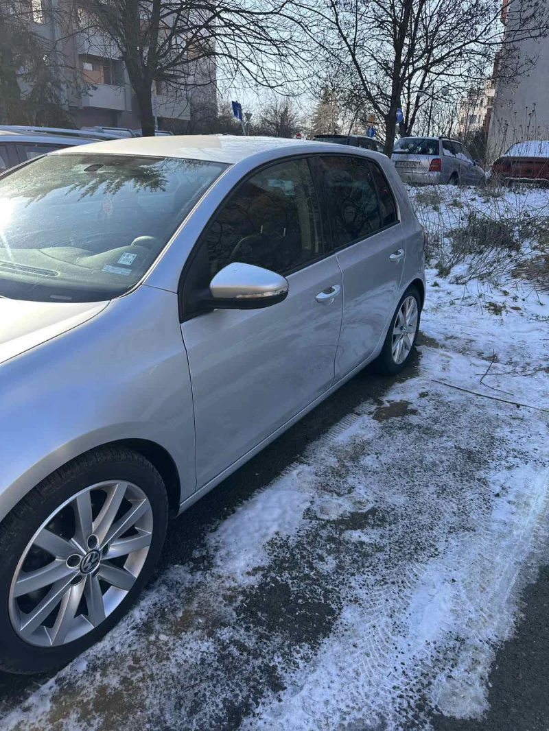 VW Golf 2.0 TDI, снимка 8 - Автомобили и джипове - 48613048