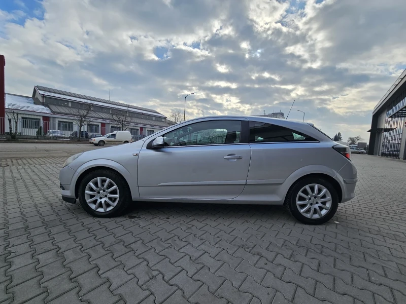 Opel Astra, снимка 4 - Автомобили и джипове - 48790184