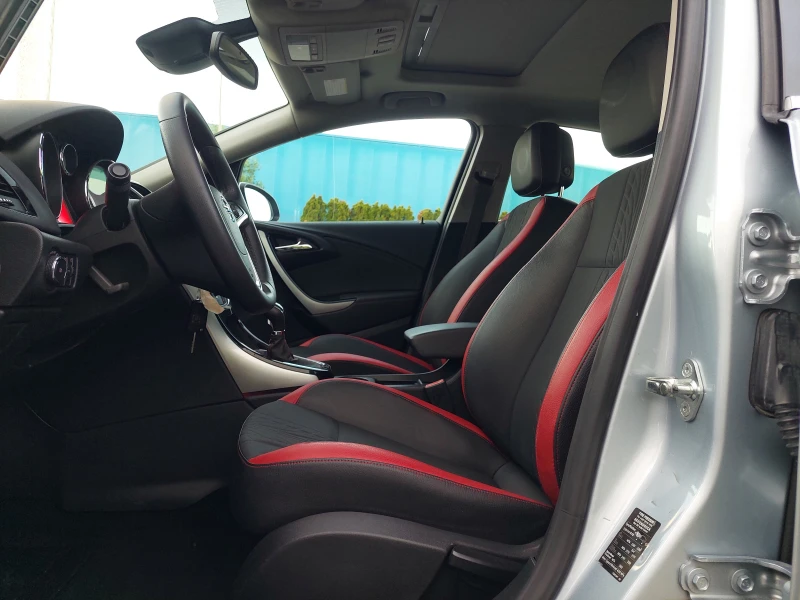 Opel Astra DTR * OPC LINE-190 PS* ШВЕЙЦАРИЯ, снимка 9 - Автомобили и джипове - 50820582