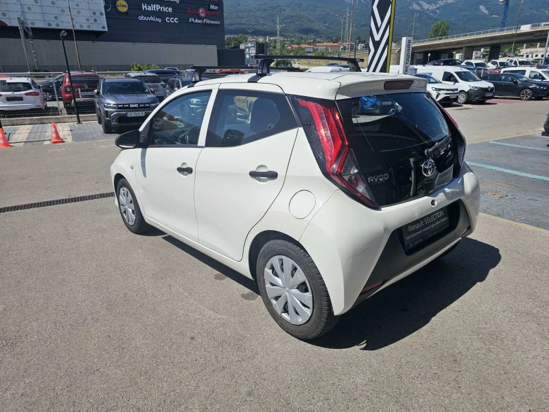 Toyota Aygo 1.0 TCe 72, снимка 4 - Автомобили и джипове - 51189973