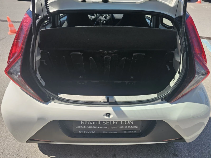 Toyota Aygo 1.0 TCe 72, снимка 11 - Автомобили и джипове - 51189973