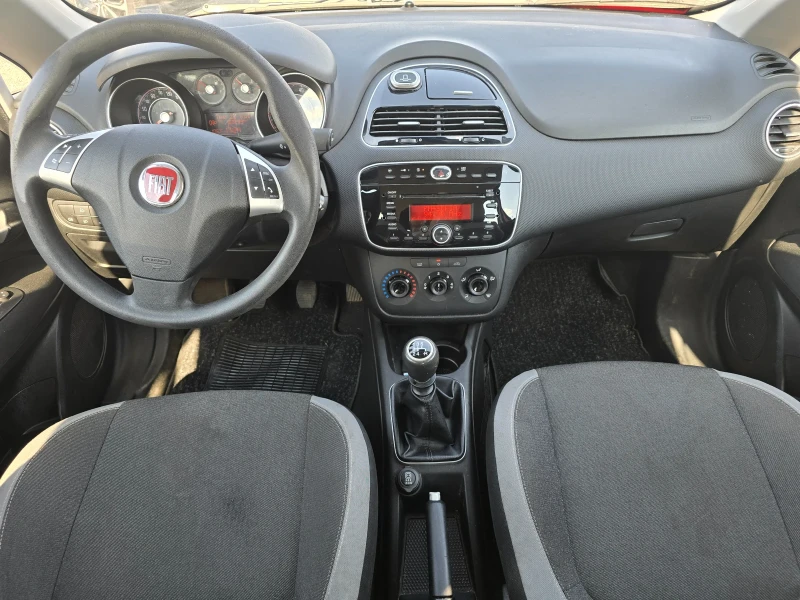 Fiat Punto 1.2i 70кс 2012 година ЕВРО 5, снимка 14 - Автомобили и джипове - 51100071