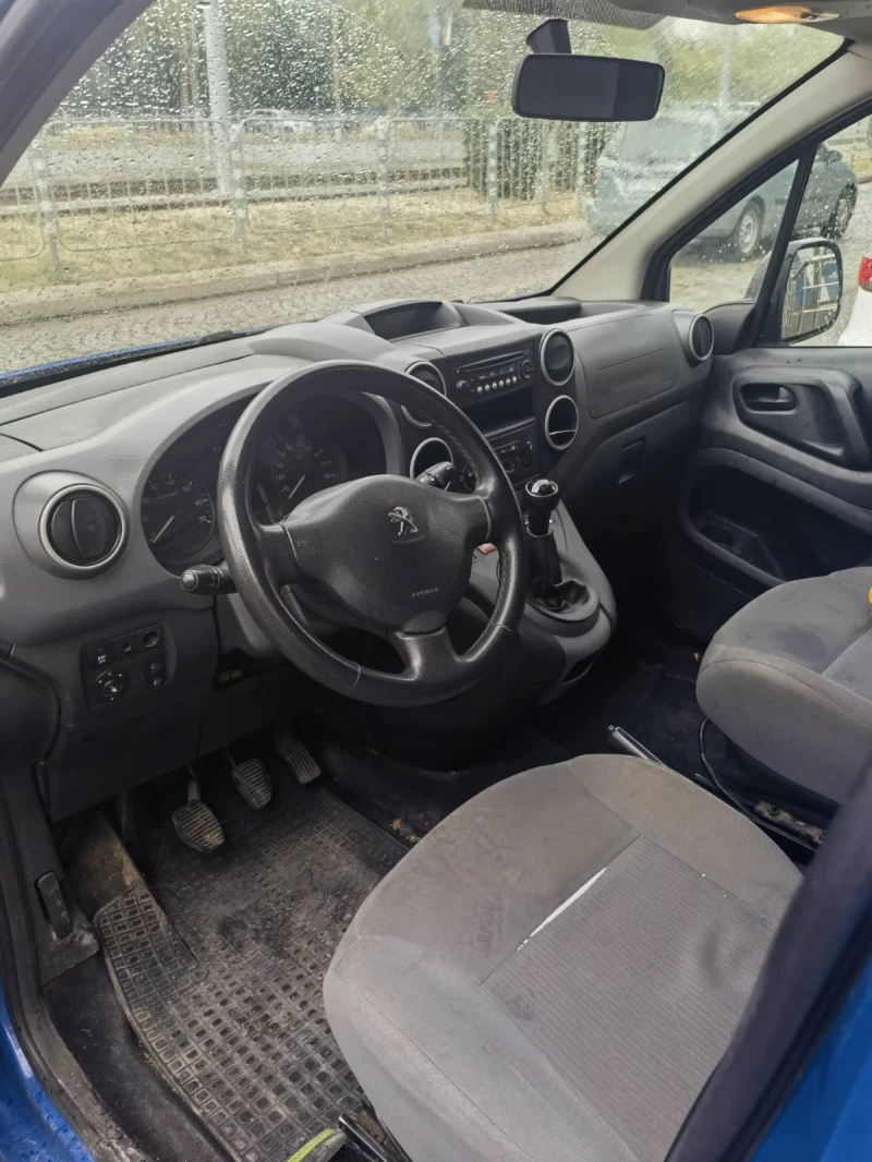 Peugeot Partner, снимка 12 - Автомобили и джипове - 51579646