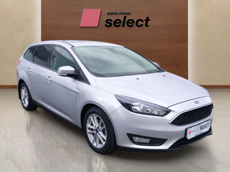 Ford Focus 1.0, снимка 6 - Автомобили и джипове - 52081351
