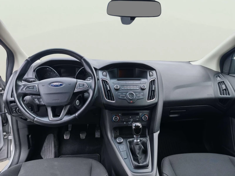 Ford Focus 1.0, снимка 10 - Автомобили и джипове - 52081351