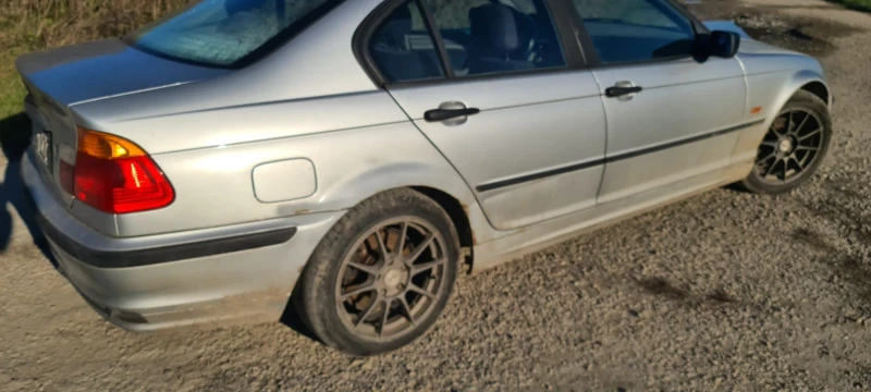 BMW 316 Седан, снимка 4 - Автомобили и джипове - 52848397