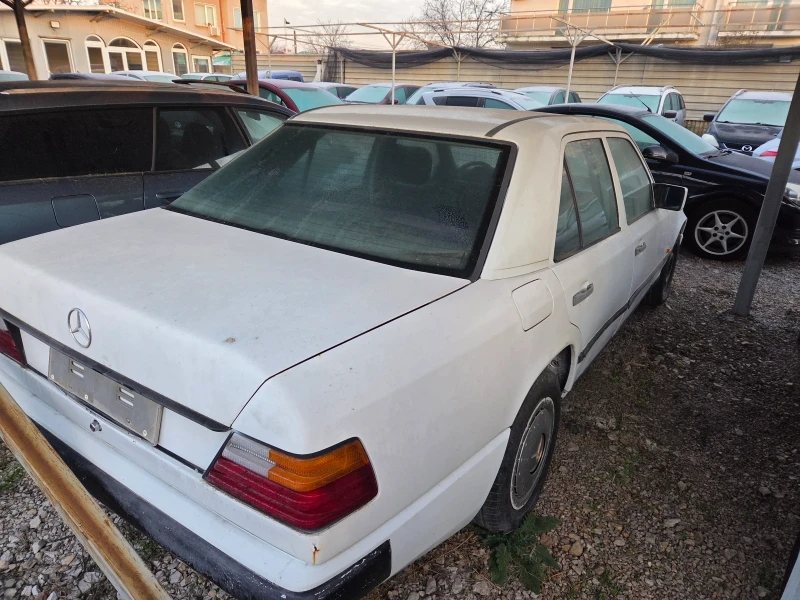 Mercedes-Benz 124 2, 000 GPL, снимка 4 - Автомобили и джипове - 52854682