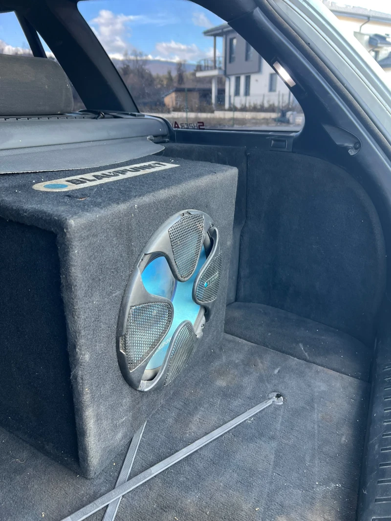 BMW 330, снимка 6 - Автомобили и джипове - 52943922