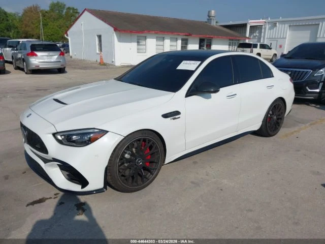 Mercedes-Benz C 63 AMG SE PERFORMANCE BUY NOW, снимка 4 - Автомобили и джипове - 54401732