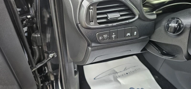 Hyundai I30 Hyundai I30 1.6DTCI Камера Германия, снимка 7 - Автомобили и джипове - 55911376