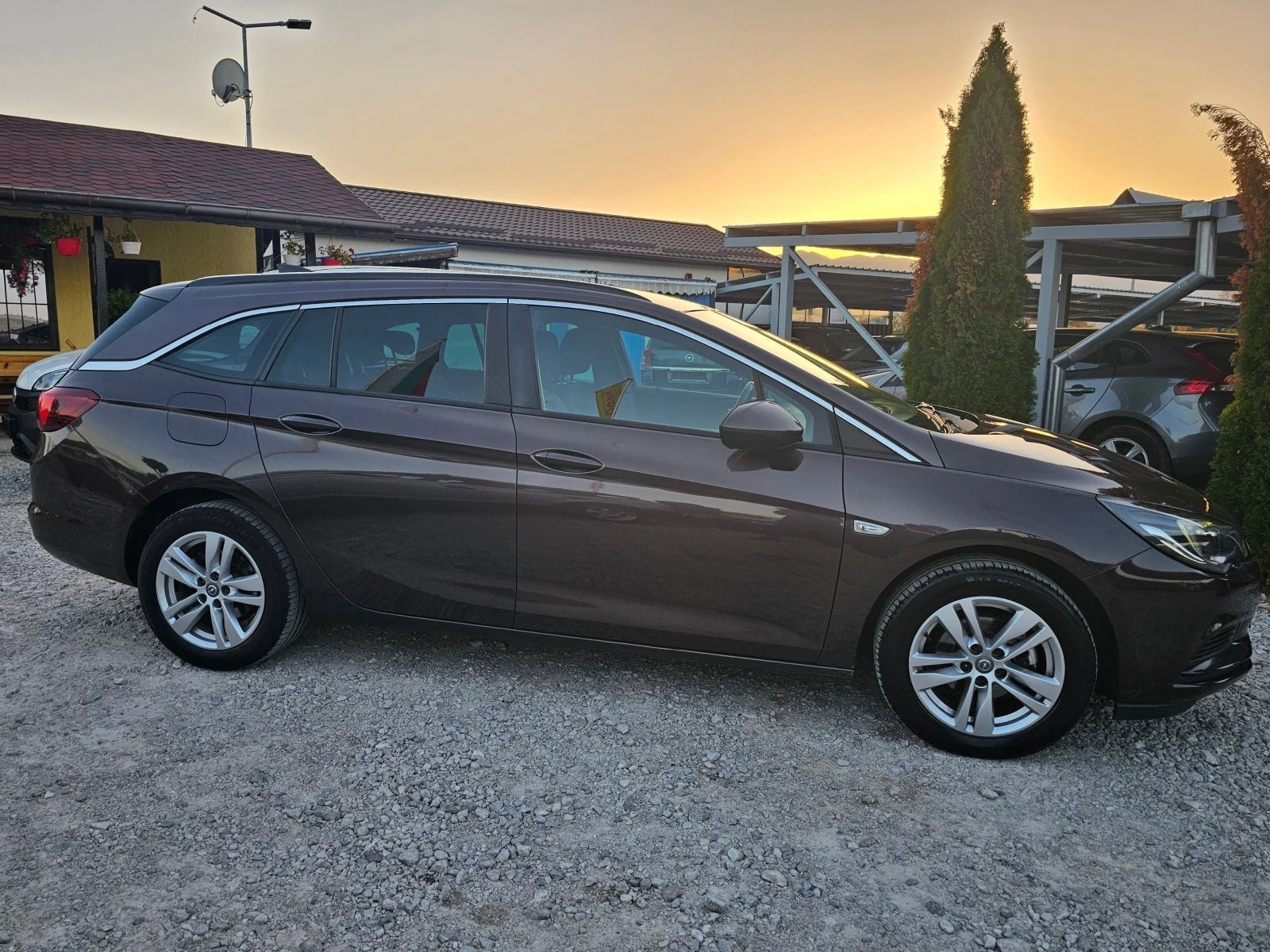 Opel Astra 1.0 БЕНЗИН EURO 6b! ! КЛИМАТИК - изображение 6