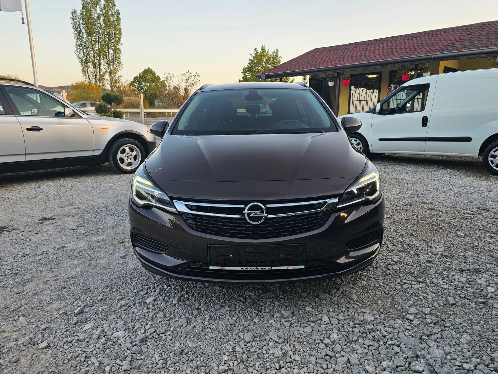 Opel Astra 1.0 БЕНЗИН EURO 6b! ! КЛИМАТИК - изображение 8