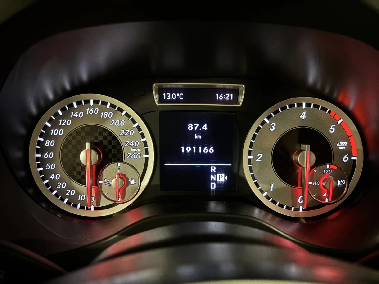 Mercedes-Benz A 200 PREMIUM/AMG/NIGHT EDITION  | Mobile.bg — изображение 11