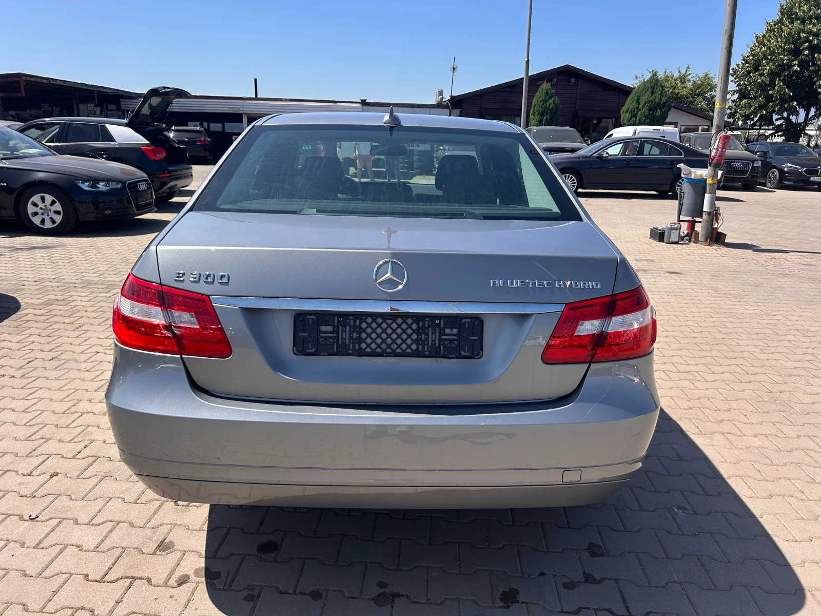 Mercedes-Benz E 300 HYBRID AVTOMAT/NAVI/KOJA EURO 5 - изображение 7