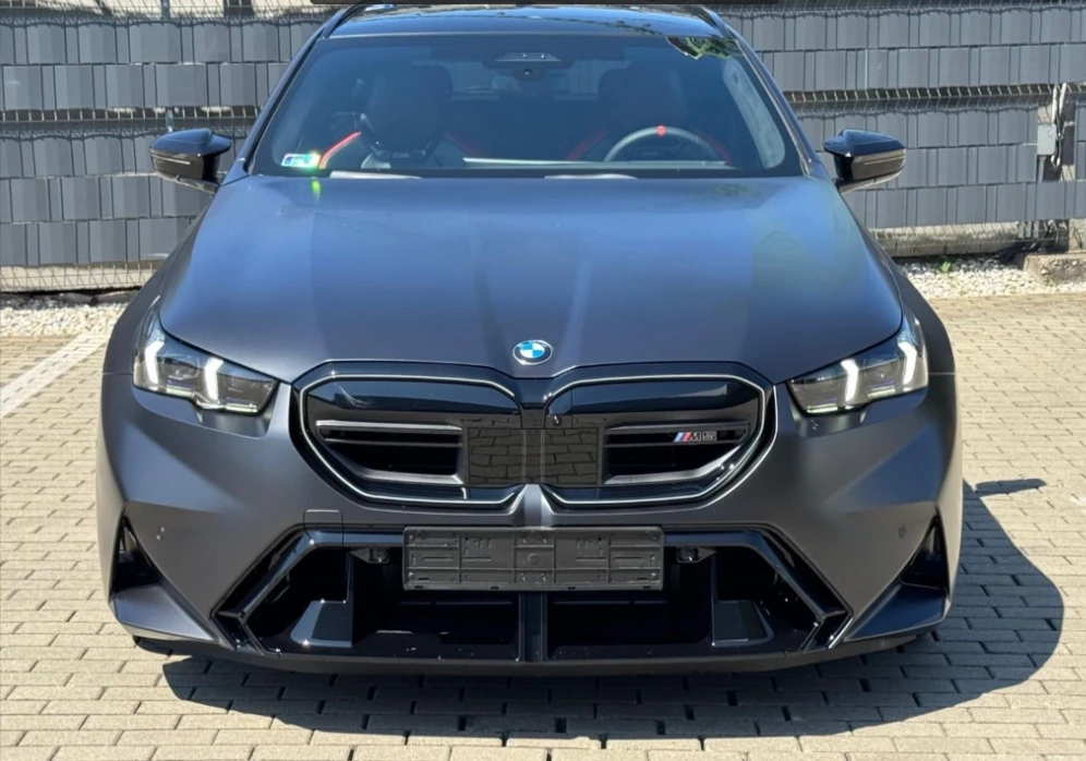 BMW M5 Hybrid - изображение 2