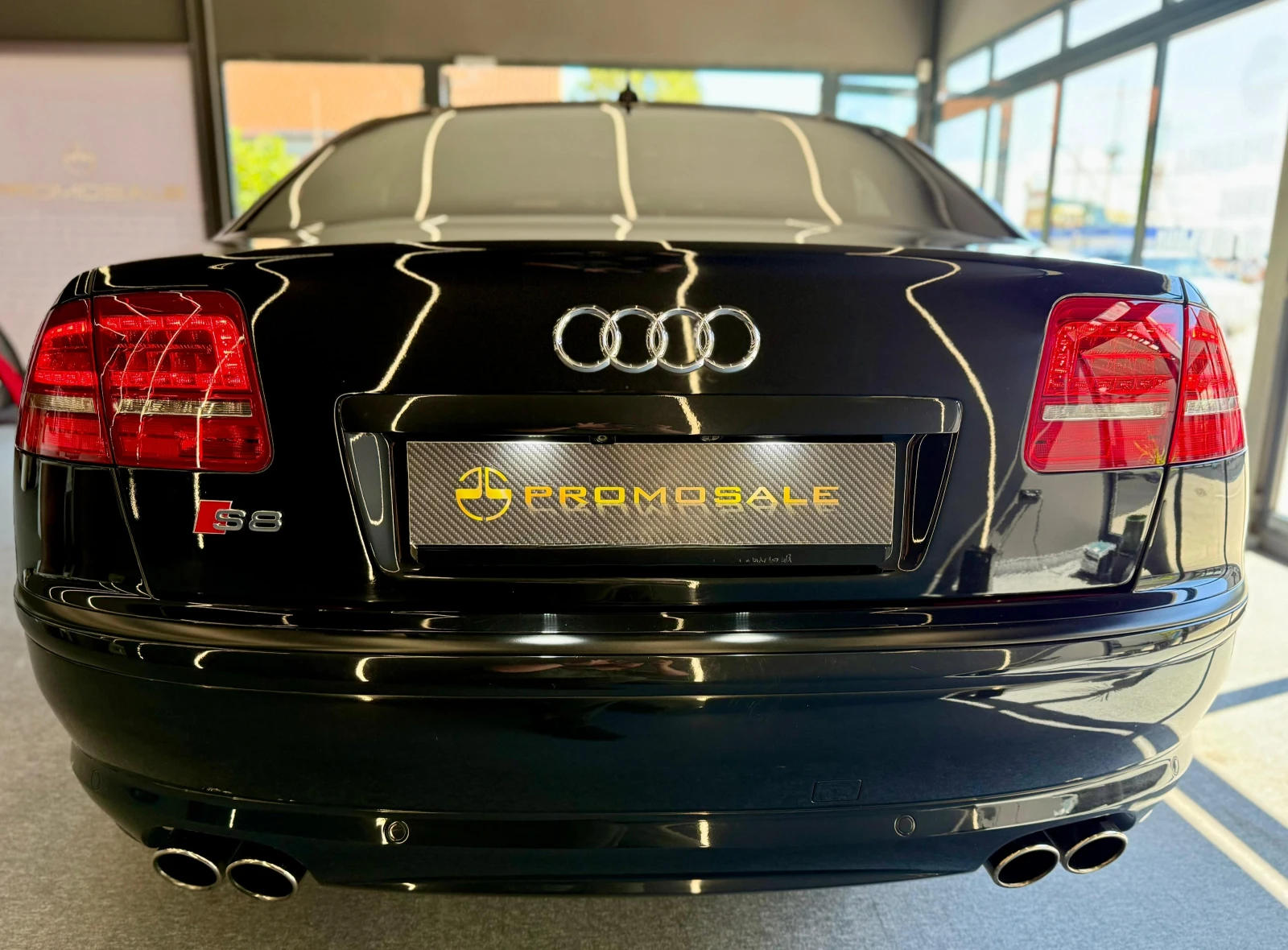 Audi S8 V10* Ceramic* Carbon* Bang&Olufsen* Лизинг*  - изображение 5
