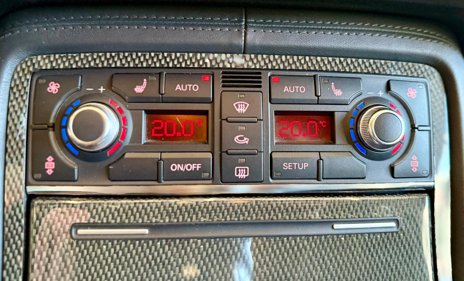 Audi S8 V10* Ceramic* Carbon* Bang&Olufsen* *  | Mobile.bg   13