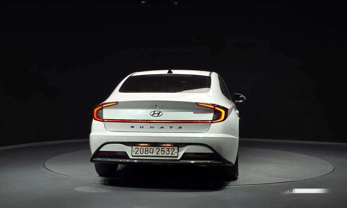 Hyundai Sonata 2.0 LPG Smart * НАЙ-ДОБРА ЦЕНА В БЪЛГАРИЯ*  - изображение 4