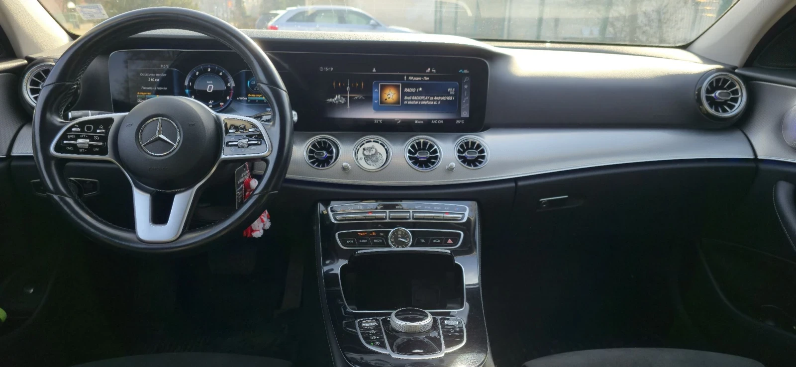 Mercedes-Benz E 400 AMG Burmester , снимка 10 - Автомобили и джипове - 52443586