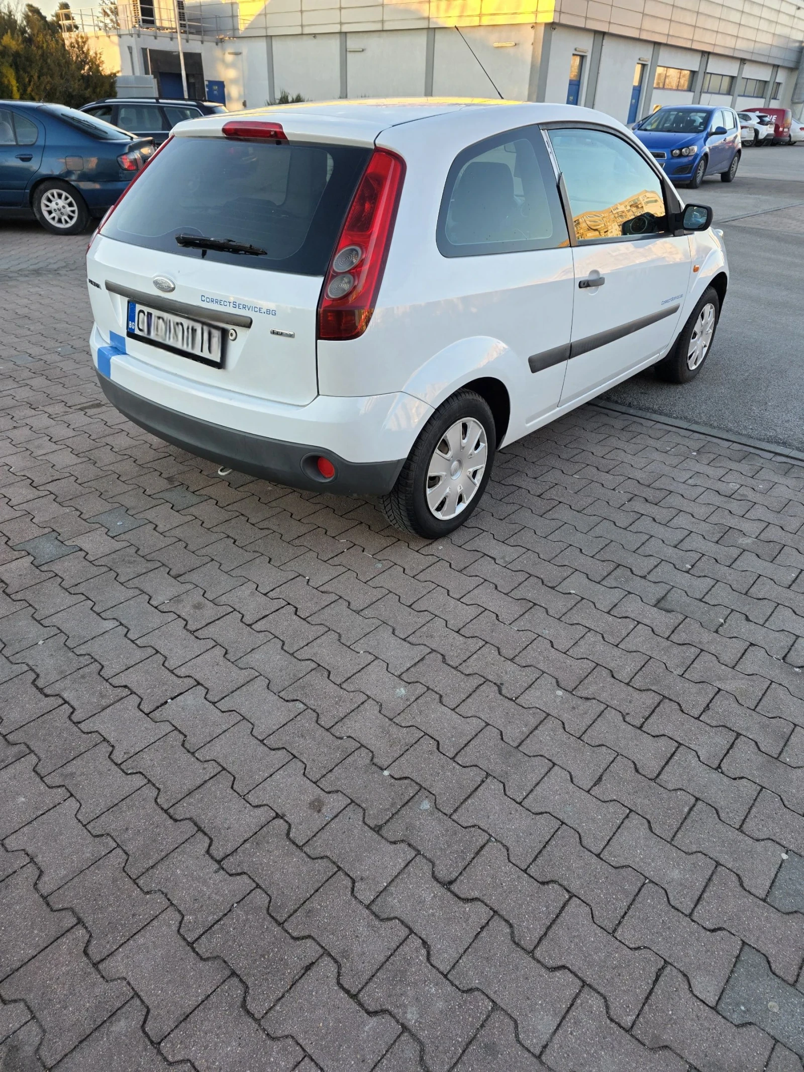 Ford Fiesta 1.4 TDCi  | Mobile.bg � ����������� 4