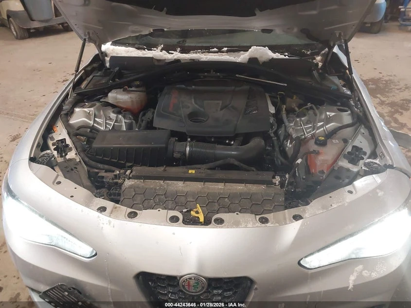 Alfa Romeo Giulia * Крайна цена до БГ* , снимка 10 - Автомобили и джипове - 53979534