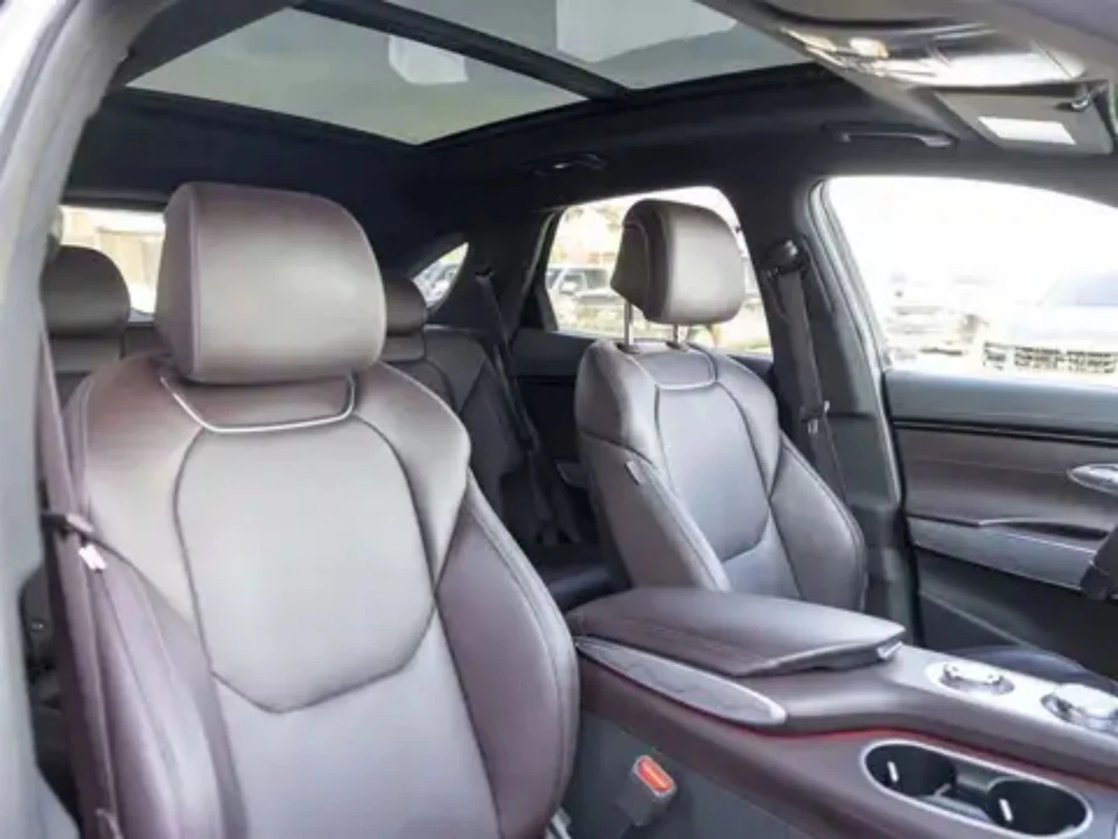 Genesis GV70 2023/43000KM/2.5Т/PANO/360/4x4/CARFAX, снимка 11 - Автомобили и джипове - 53983747