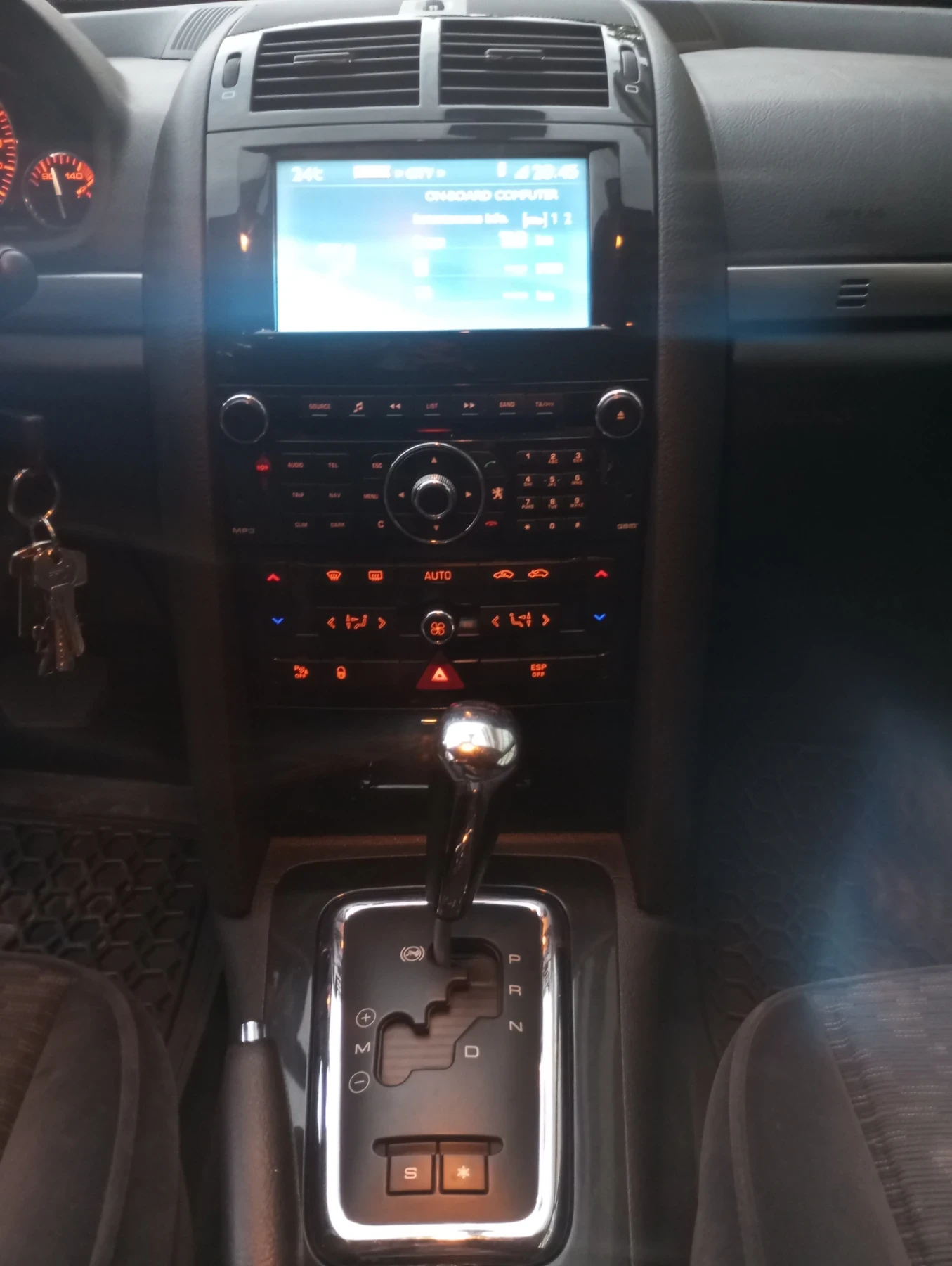 Peugeot 407 2.0, HDI, снимка 11 - Автомобили и джипове - 54768295