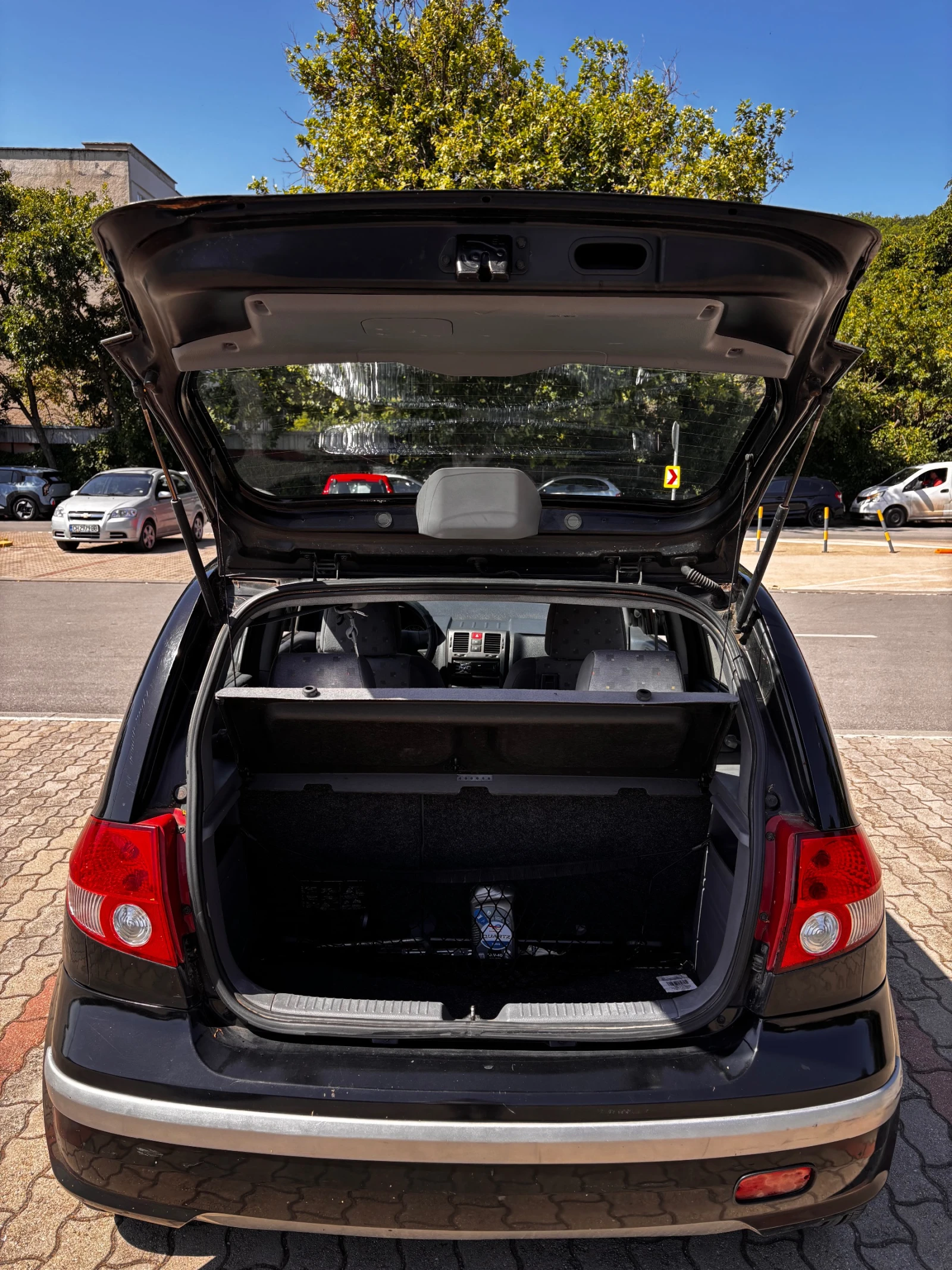 Hyundai Getz 1.1, снимка 8 - Автомобили и джипове - 55149926