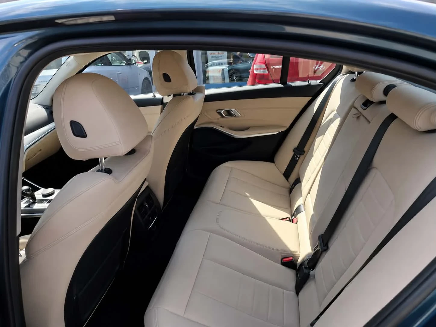 BMW 330 XDRIVE, снимка 8 - Автомобили и джипове - 55343732