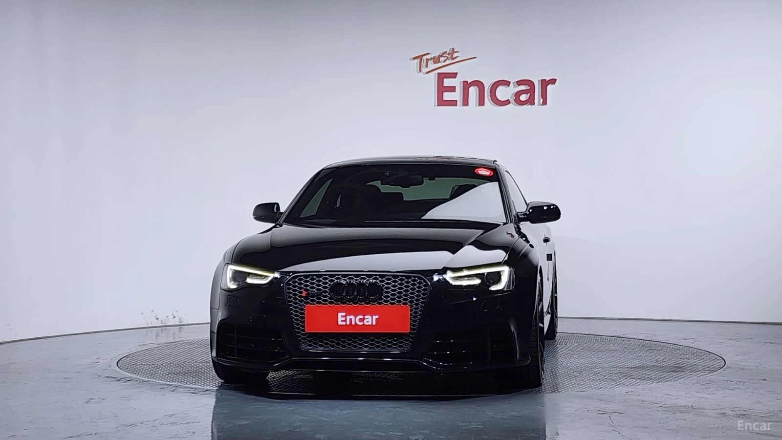 Audi Rs5 4.2 FSI* QUATRRO* PANO* КОЖА* ПОДГРЕВ* ОБДУХВ* НАВ, снимка 3 - Автомобили и джипове - 55505365