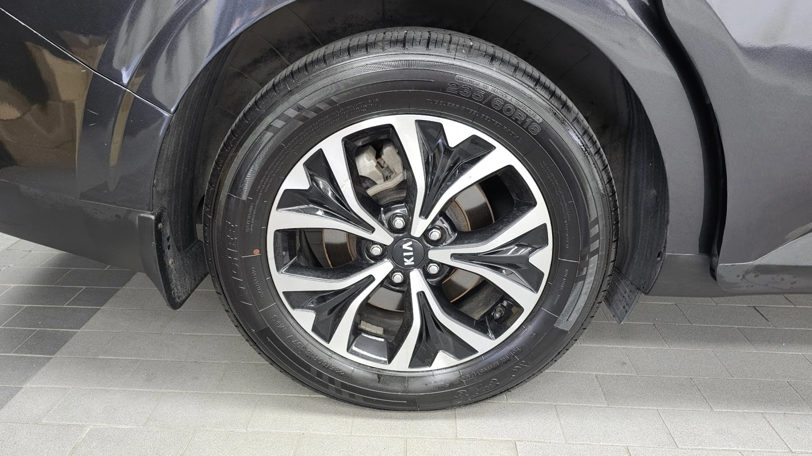 Kia Carnival ПОДГРЕВ ВОЛАН* КРАЙНА ЦЕНА, снимка 5 - Автомобили и джипове - 55595065