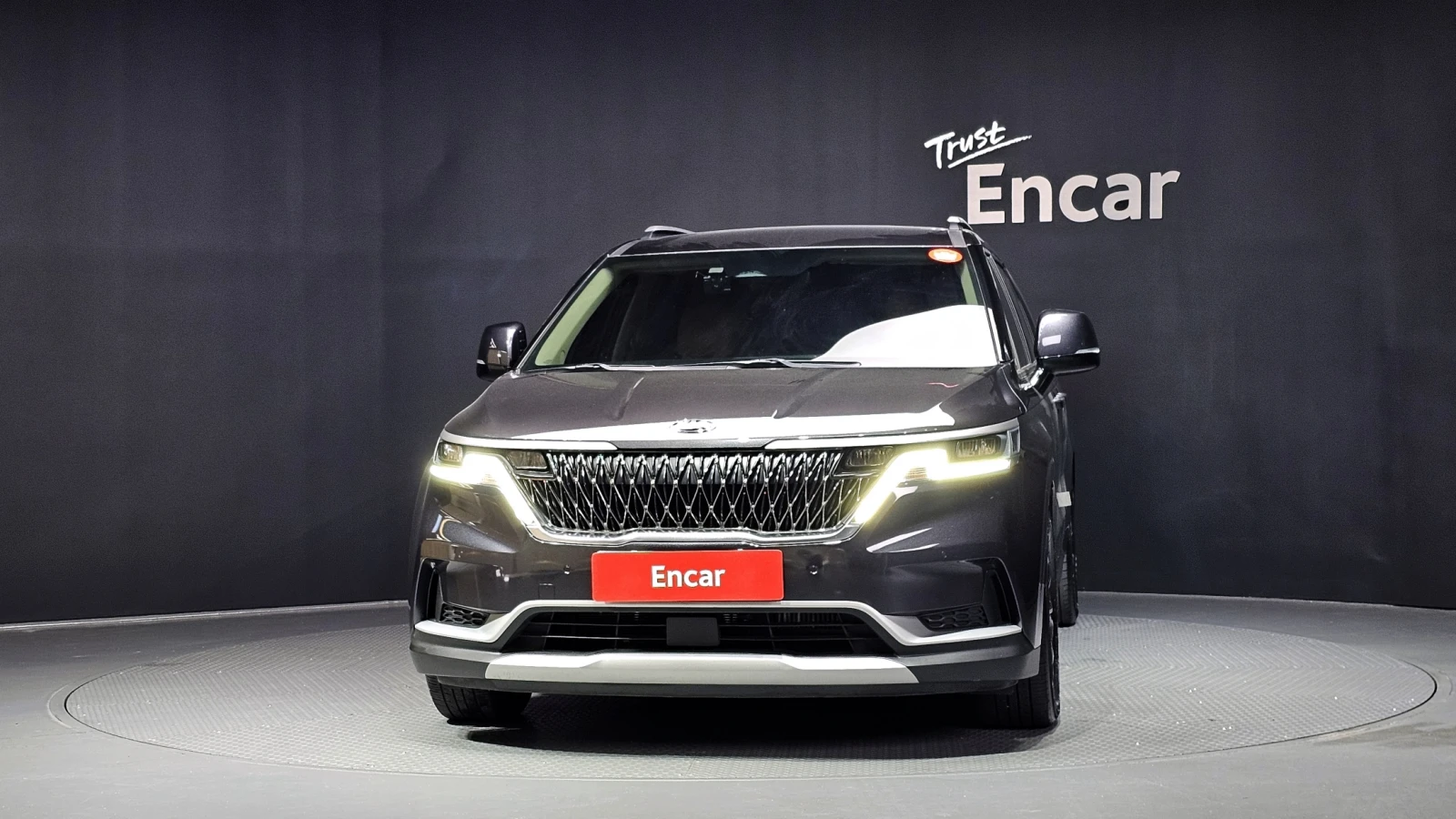 Kia Carnival ПОДГРЕВ ВОЛАН* КРАЙНА ЦЕНА, снимка 3 - Автомобили и джипове - 55595065