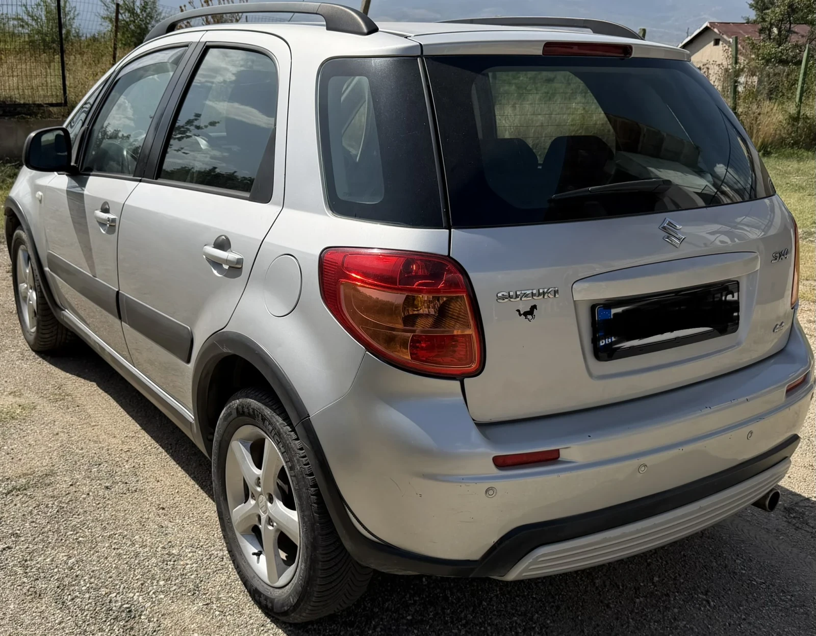 Suzuki SX4 1.6 i 107 �.� | Mobile.bg � ����������� 4