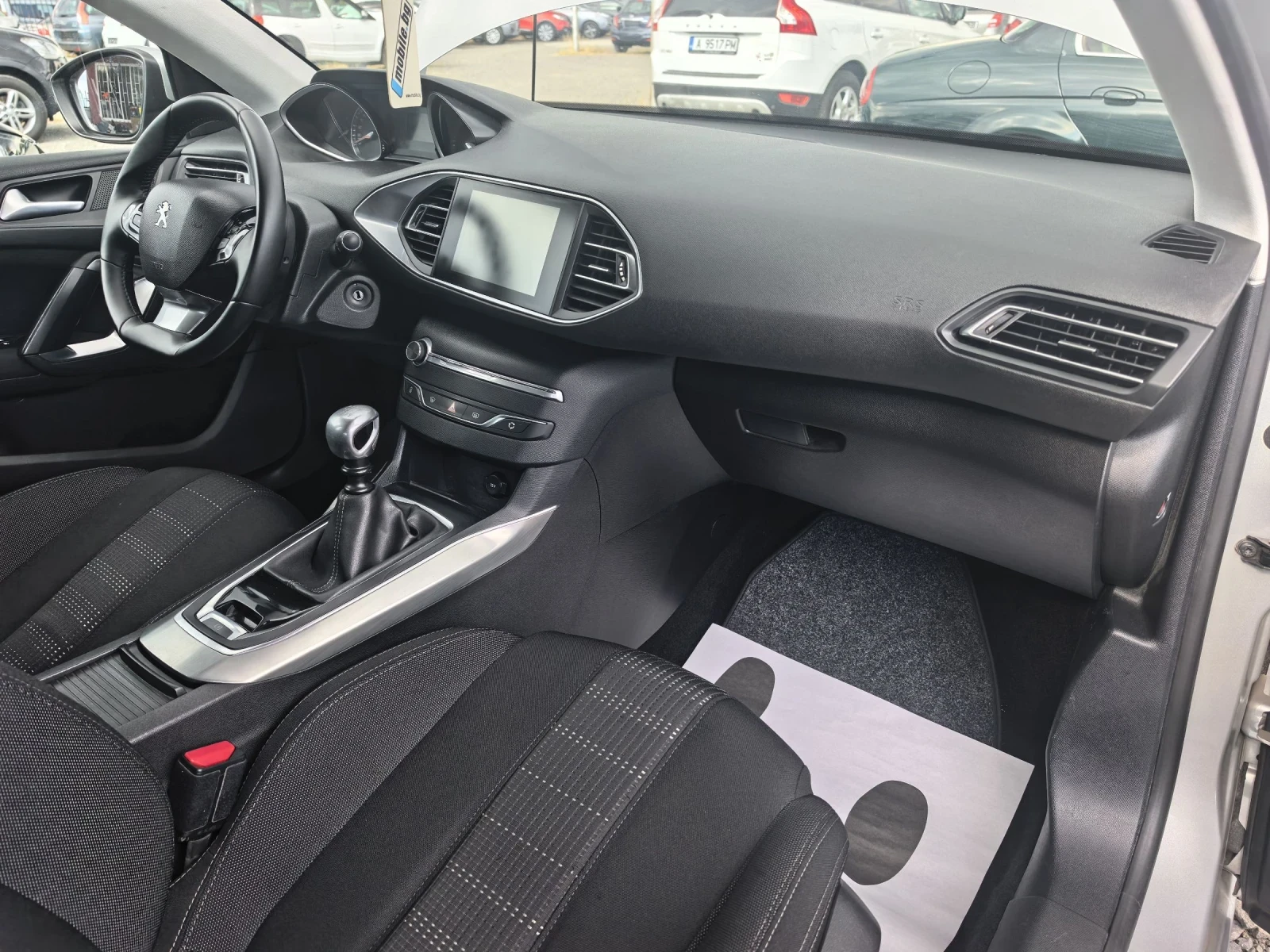 Peugeot 308 1, 6tdi, снимка 9 - Автомобили и джипове - 56108494