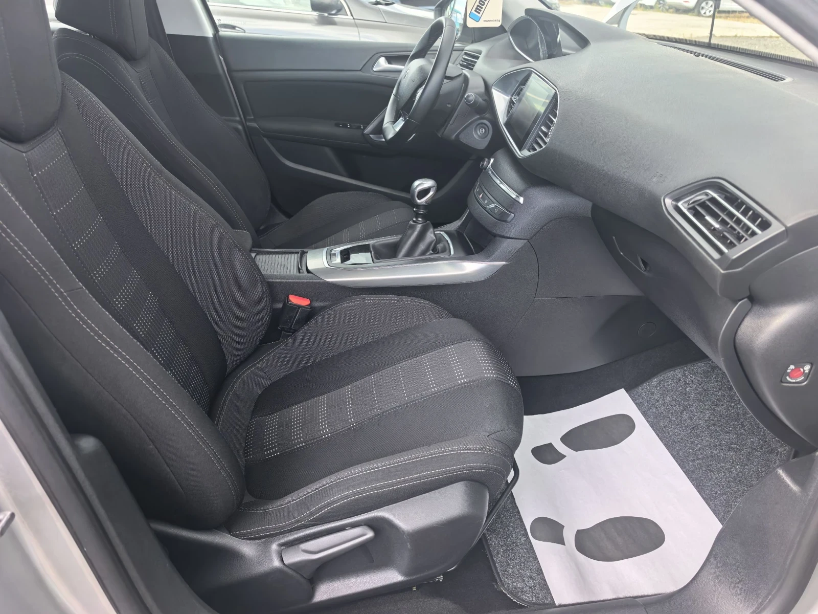 Peugeot 308 1, 6tdi, снимка 10 - Автомобили и джипове - 56108494
