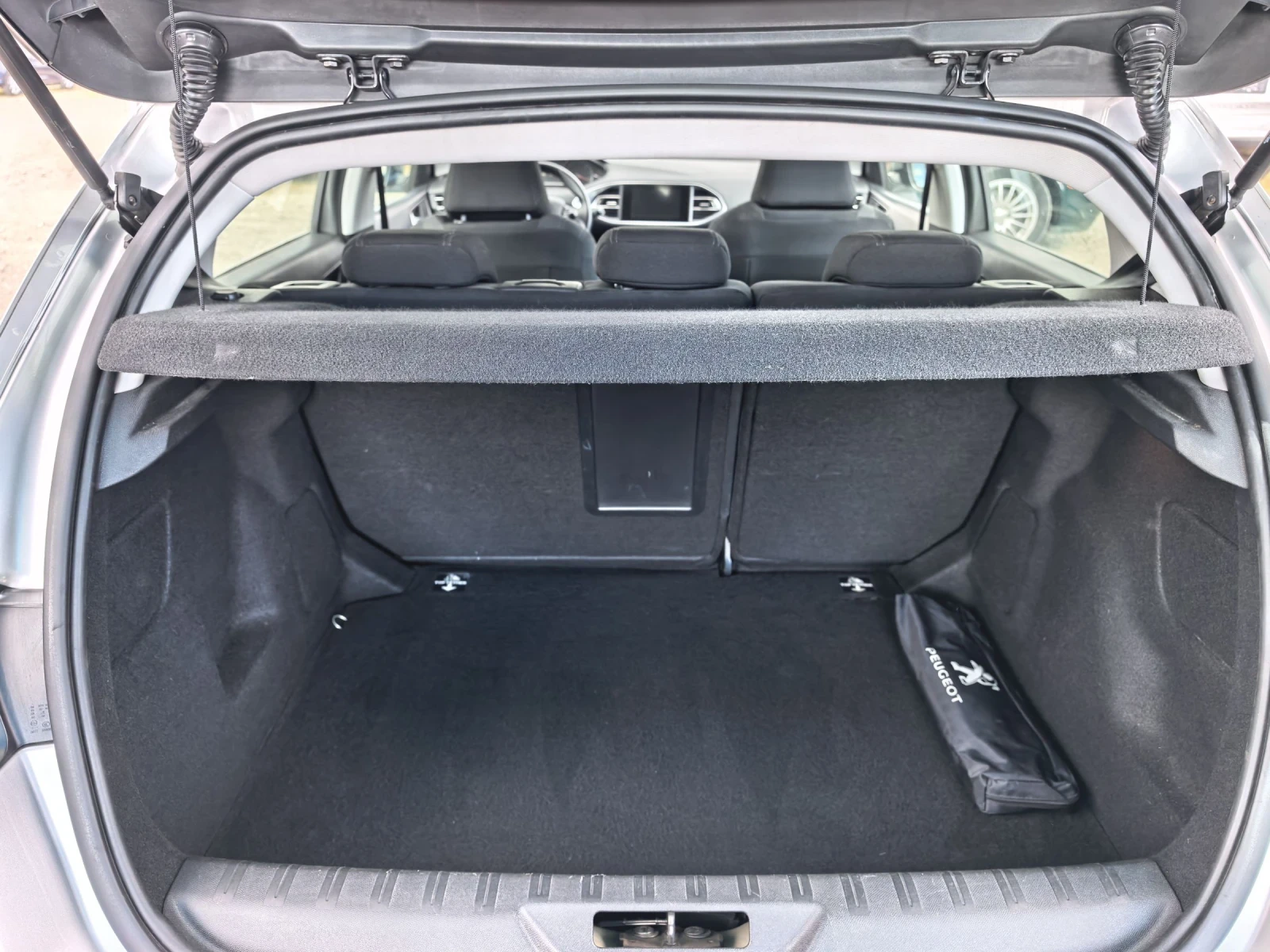 Peugeot 308 1, 6tdi, снимка 15 - Автомобили и джипове - 56108494