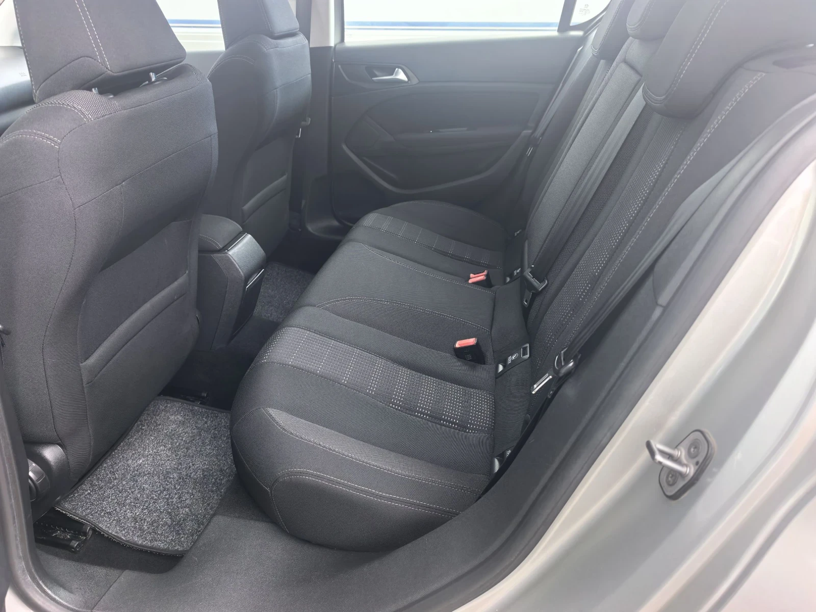 Peugeot 308 1, 6tdi, снимка 13 - Автомобили и джипове - 56108494