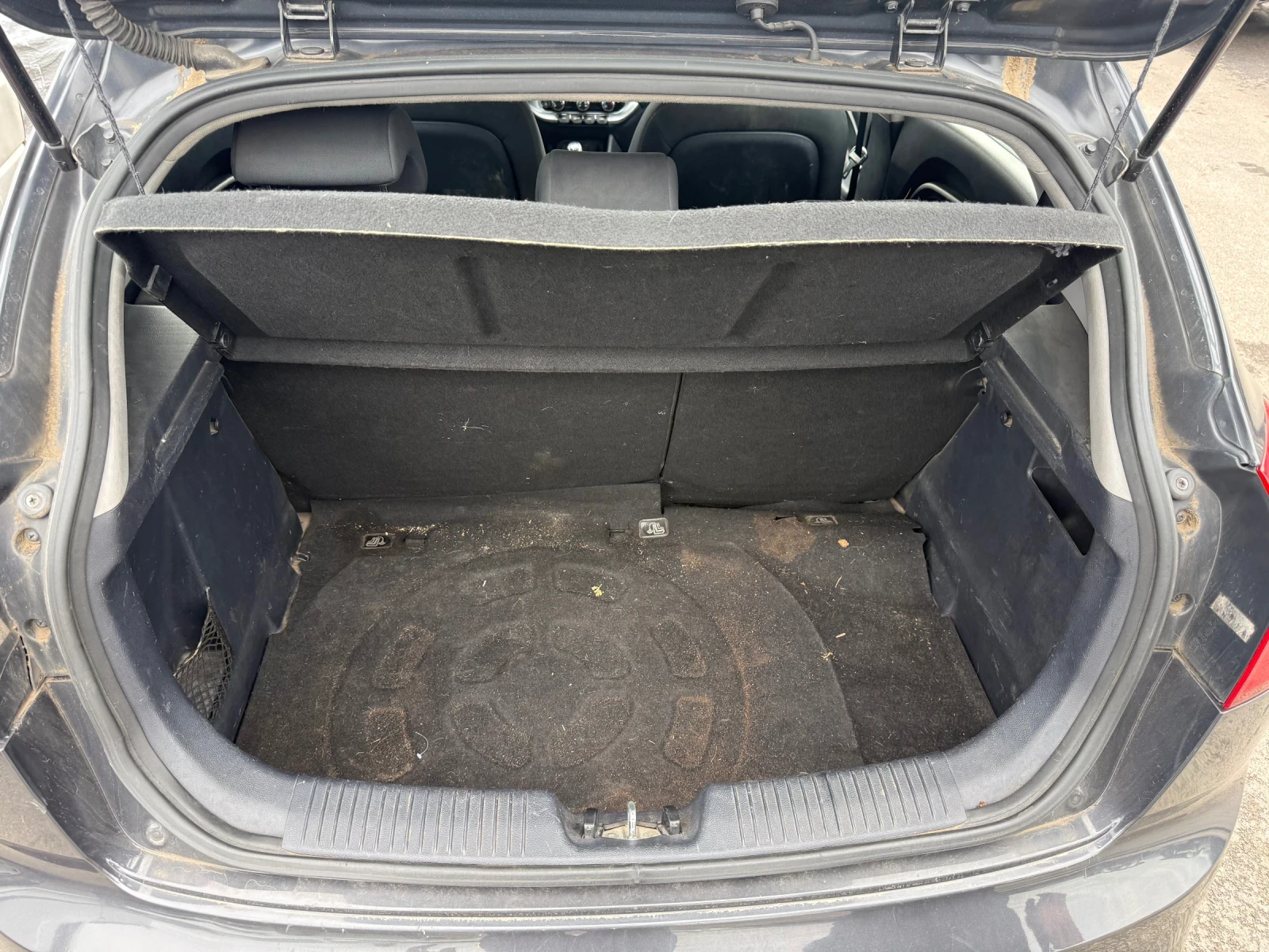 Kia Rio 1.1crdi 75кс 6ск, снимка 7 - Автомобили и джипове - 56232707