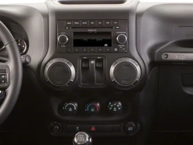 Jeep Wrangler Sport 4x4, снимка 8