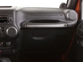 Jeep Wrangler Sport 4x4, снимка 14