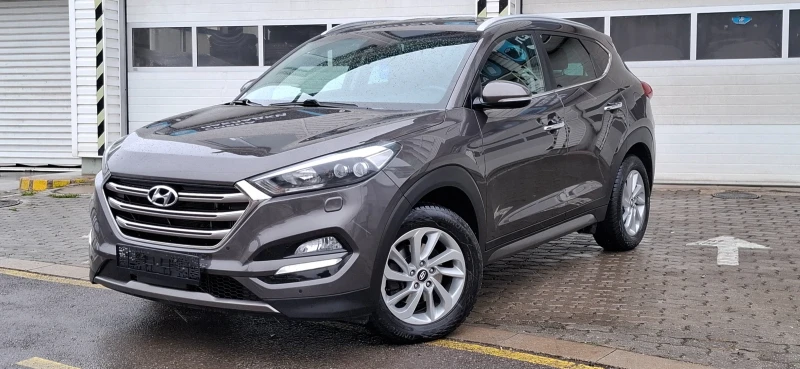 Hyundai Tucson 2.0 186kc Automat Led Xenon 4X4, снимка 1 - Автомобили и джипове - 48260052