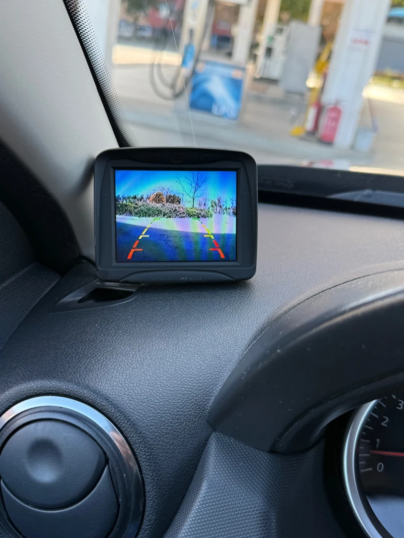 Dacia Duster Фейс Камера, снимка 4 - Автомобили и джипове - 52854021