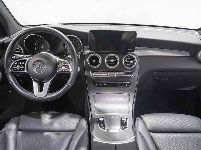 Mercedes-Benz GLC 300 2020 Mercedes-Benz GLC 300 , снимка 11 - Автомобили и джипове - 54145794