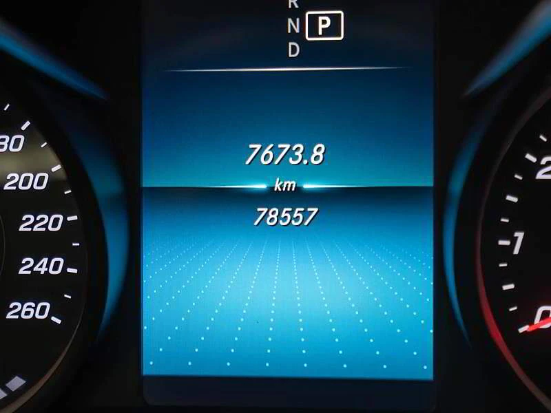 Mercedes-Benz GLC 300 2020 Mercedes-Benz GLC 300 , снимка 9 - Автомобили и джипове - 54145794