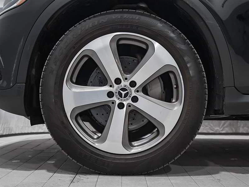 Mercedes-Benz GLC 300 2020 Mercedes-Benz GLC 300 , снимка 6 - Автомобили и джипове - 54145794